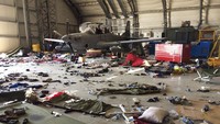 Kondisi tersebut membuat Taliban menguasai berbagai barang, termasuk pesawat militer Afghanistan yang berada di area bandara tersebut. 