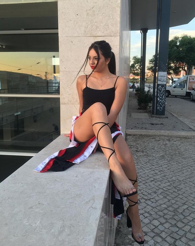 Cristiano menjatuhkanku seperti batu bata, dan dia bisa melakukan hal yang sama kepada Georgina, ungkap Natacha. Foto: dok. Instagram/@natachasofiaoficial 