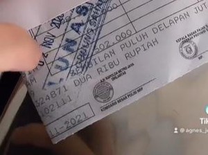 Awas Kaget, Wanita Ini Pamer Pajak Tahunan Rolls-Royce Phantom Mepet Rp 100 Juta