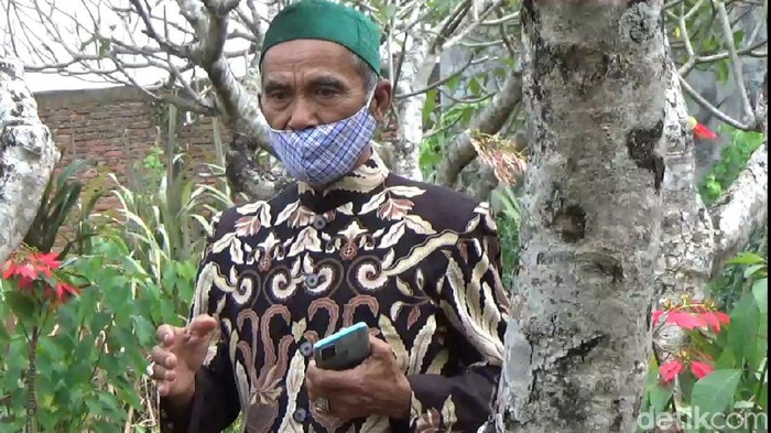 pemakaman covid-19 di kota malang