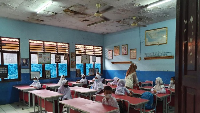 Sekolah tatap muka di SDN Kota Baru II Kota Bekasi (Isal Mawardi/detikcom