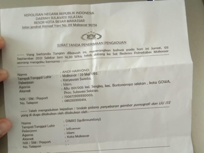 Selebgram Makassar dipolisikan karena membuat konten pornografi. (Hermawan/detikcom)