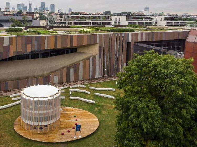 Foto Taman Bermain Anti Polusi di Polandia
