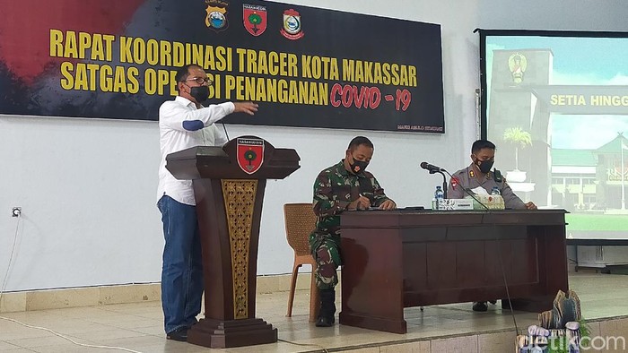Walkot Makassar Danny Pomanto