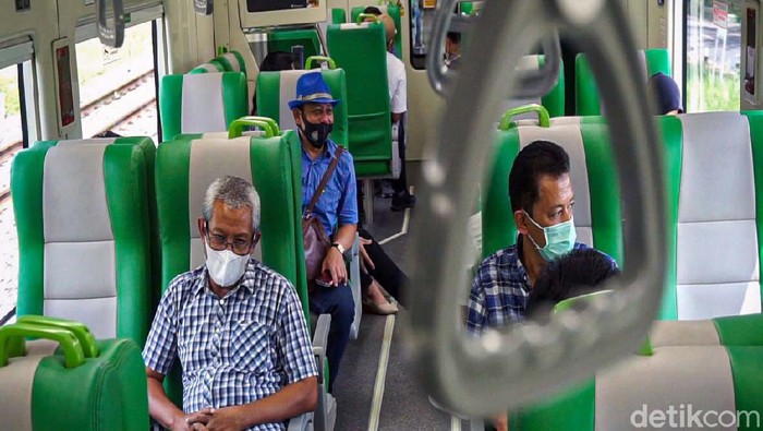 PT. KAI memberlakukan tarif Rp 0 untuk KA Bandara Yogyakarta International Airport (YIA) di Kulon Progo, DIY. Pengguna moda transportasi ini pun meningkat.