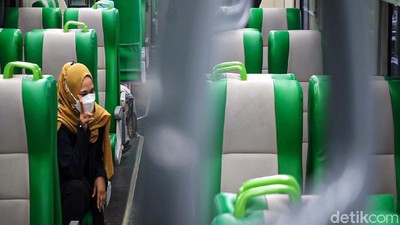 Warga Jajal Kereta Bandara YIA Tarif Rp 0 di Tengah PPKM