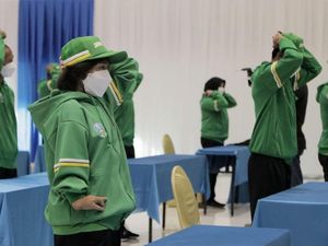Target 21 Medali, 71 Atlet Paralimpik Jawa Timur Berlatih di Unesa