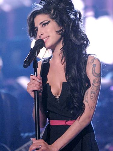 Film dokumenter bertajuk Amy yang bercerita tentang Amy Winehouse.