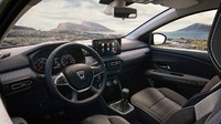 Sementara ini tampilan dari kokpit Dacia Jogger, di balik kemudinya terdapat layar TFT 3,5 inch. Sedangkan untuk hiburan sudah terpasang layar sentuh berukuran 8 inch yang bisa tersambung dengan Apple Car Play dan Android Auto Foto: Dacia