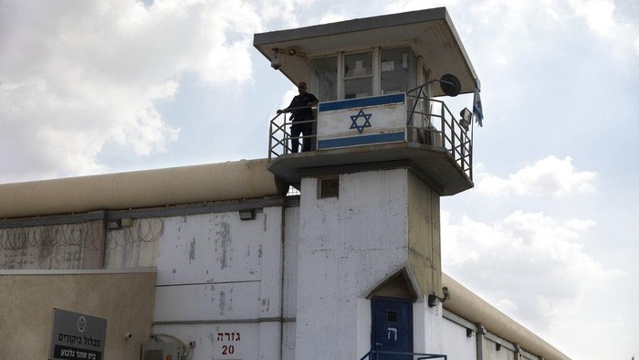 Israel Bebaskan 150 Tahanan Palestina Asal Gaza