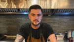 Pose Keren Chef Benjamin Leek, Head Chef Holywings Kemang yang Jago Masak BBQ