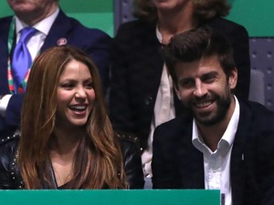 Shakira Diduga Pisah Ranjang dari Gerard Pique yang Party Bareng WIL