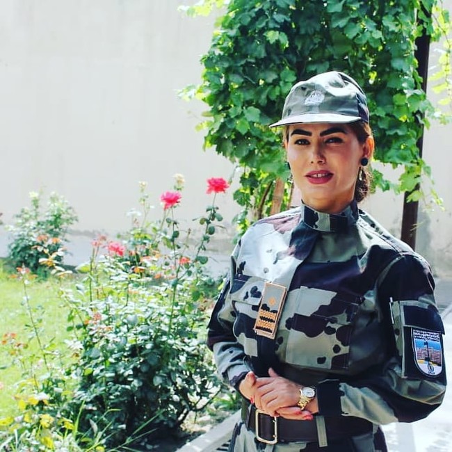 Sebelum Taliban, Gulafroz Ebtekar adalah mantan ketua investigasi kriminal di Kabul. Ia pun dikenal sebagai aktif mengampanyekan hak-hak wanita. Karena profesi dan jabatannya, hidup wanita 32 tahun tersebut sedang terancam. Foto: Instagram @gulafroz_ebtekar