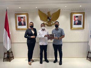 Dirut IBL Sambangi Menpora, Bahas Kompetisi Basket 2022
