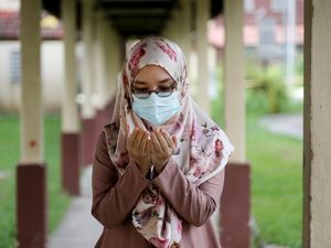 4 Bacaan Doa Kesembuhan dari Penyakit untuk Diri Sendiri dan Orang Lain