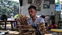Saat ini kebun anggur di Jakarta Utara telah panen buah dan menghasilkan rasa yang manis.