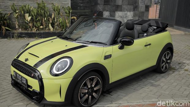 MINI Cooper S Cabrio 2021
