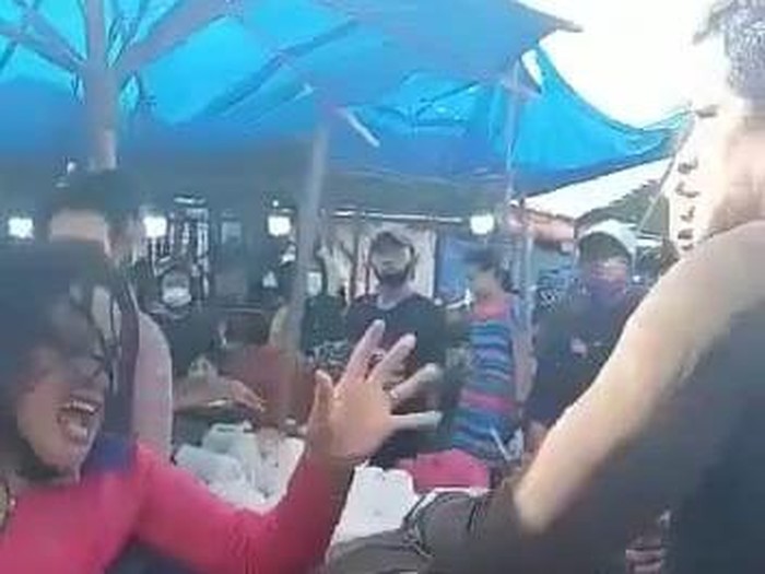 Pedagang wanita di Sumut dianiaya preman (dok. Istimewa)