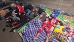 Potret Pilu Pencari Suaka WN Afghanistan di Trotoar Kebon Sirih