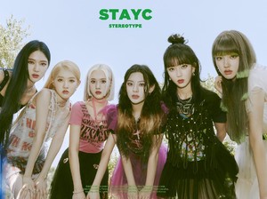 6 Girlband Rookie Ini Diprediksi Fans Makin Populer di 2022