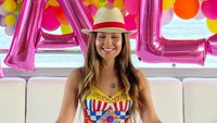 Thalia baru merayakan ulang tahun yang ke-50. (Foto: Instagram Thalia)