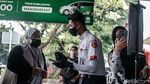 Uji Coba Aplikasi PeduliLindungi untuk Penumpang KRL