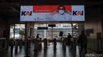 Uji Coba Aplikasi PeduliLindungi untuk Penumpang KRL