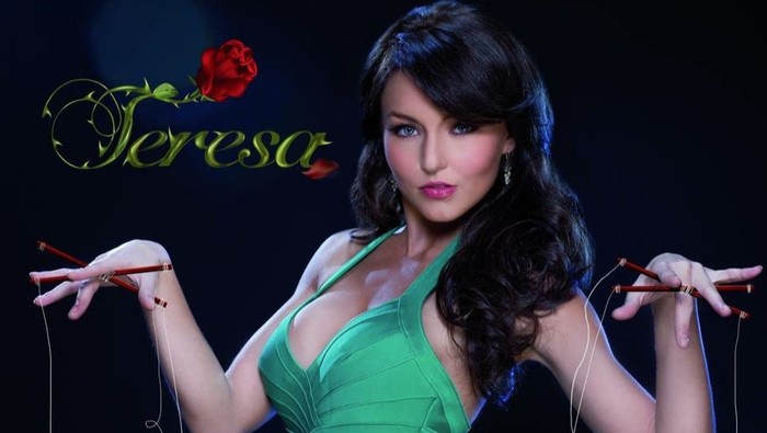 Angelique Boyer kala tampil di Teresa.