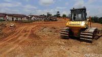 Sebelumnya ia tinggal di kawasan tambang batu bara di Tanjung Enim, Sumatera Selatan milik PT Bukit Asam (Persero) Tbk (PTBA), anggota holding industri pertambangan Indonesia atau Mining Industry Indonesia (MIND ID).