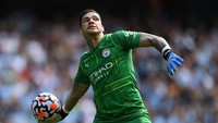 MANCHESTER, ENGLAND - JULY 26:  Ederson of Manchester City  holds the Golden Glove Award and Kevin De Bruyne of Manchester City holds the Playmaker Award  after the Premier League match between Manchester City and Norwich City at Etihad Stadium on July 26, 2020 in Manchester, England.Football Stadiums around Europe remain empty due to the Coronavirus Pandemic as Government social distancing laws prohibit fans inside venues resulting in all fixtures being played behind closed doors. (Photo by Shaun Botterill/Getty Images)