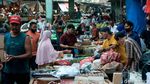 Hiruk Pikuk Aktivitas di Pasar Minggu Saat Jakarta PPKM Level 3
