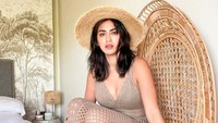 Jessica Iskandar saat ini sudah jarang tampil di televisi. Ia memilih tinggal di Bali. Foto: dok instagram