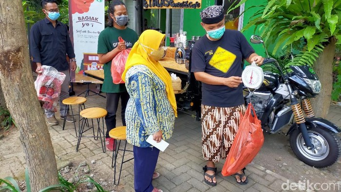 kopi bayar sampah di banyuwangi