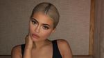 Kylie Jenner Hamil, Model Cantik Ini Doyan Es Kopi dan Grapefruit