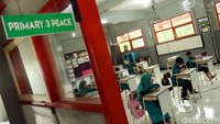 Seperti diketahui, sejumlah sekolah di Bandung mulai menggelar pembelajaran tatap muka (PTM) secara terbatas hari ini.