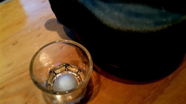 7 Minuman Super Aneh di Dunia, Ada yang Dicampur Jari Kaki Manusia!