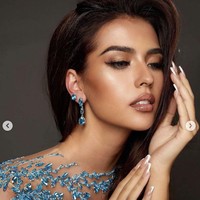 Anntonia Porsild sendiri saat sesi Instagram Live itu tampak mengabaikan ucapan dari Andre Sleigh. Meski ekspresi Anntonia langsung terlihat berubah, dia mengalihkan perhatian dengan mengucapkan dirinya sedang tidak diet. Foto: Dok. Instagram @porxild