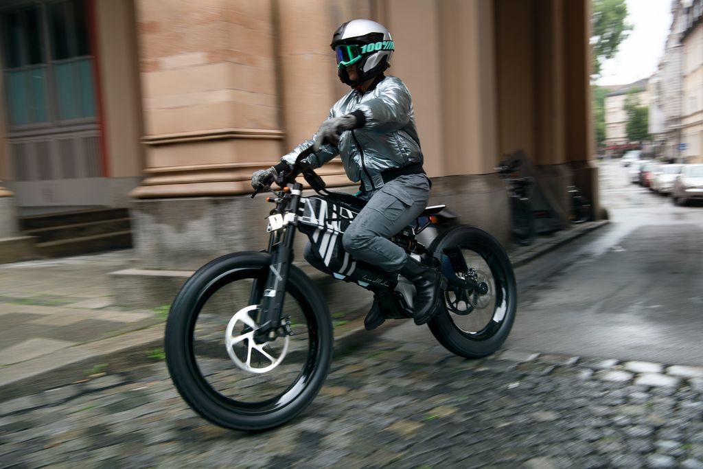 motor listrik BMW Motorrad Vision AMBY