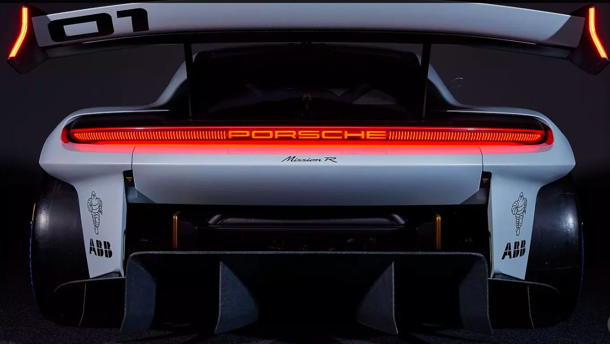 Porsche Mission R