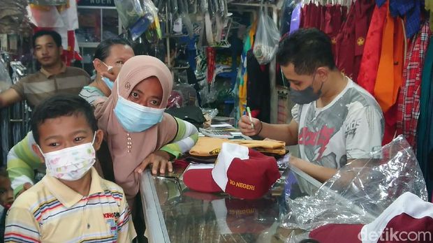 Pemkab Tulungagung memastikan seluruh lembaga pendidikan akan menggelar pembelajaran tatap muka (PTM) terbatas mulai Kamis (9/9). Mulai dari jenjang TK, SD dan SMP sederajat.
