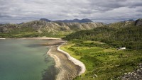 Meski sudah didekontaminasi, namun Pulau Gruinard masih tetap kosong dan sunyi seperti tak diinginkan. (Getty Images/iStockphoto)