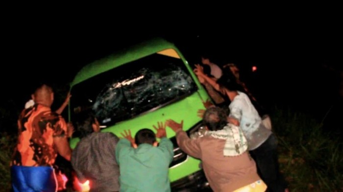 Sopir angkot di Sukabumi tabrak satpam
