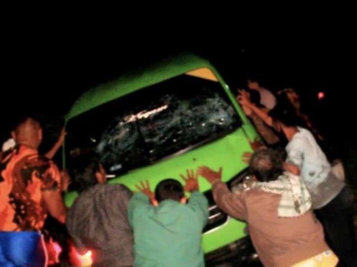 Sopir angkot di Sukabumi tabrak satpam