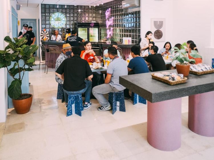 Cicip Makanan Sehat Gaya Amerika di Tempat Nongkrong Baru SCBD