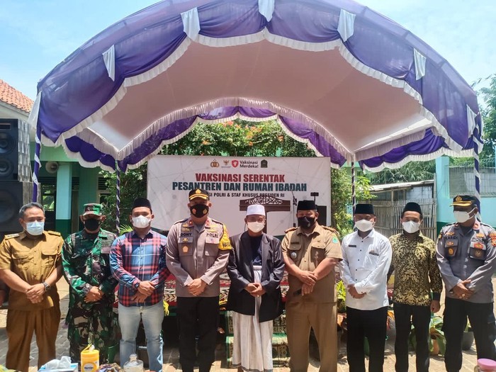 Vaksinasi Merdeka di Subang