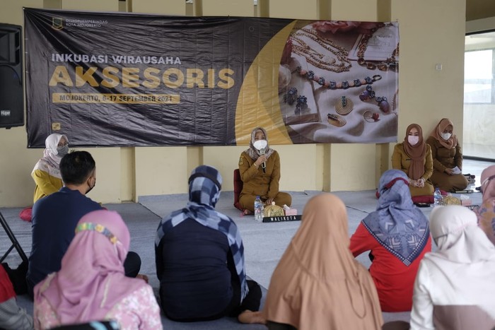 Wali Kota Mojokerto Ika Puspitasari