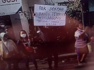 Ini Kabar Terbaru Warga yang Ditangkap Saat Bentangkan Poster di Kunjungan Jokowi