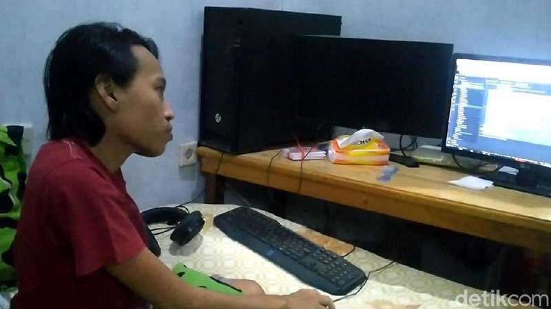 Ardy Penyandang Difabel Jago Coding dari Batang