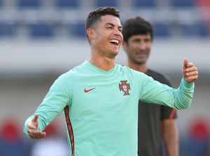 Kini Ramai Mbappe Vs KFC, Dulu Juga Ada Ronaldo Vs Coca-Cola