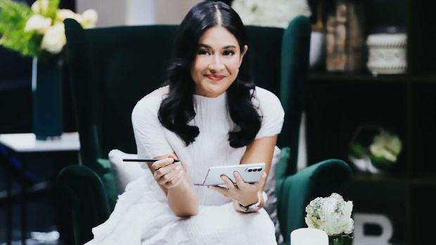 Dian Sastrowardoyo